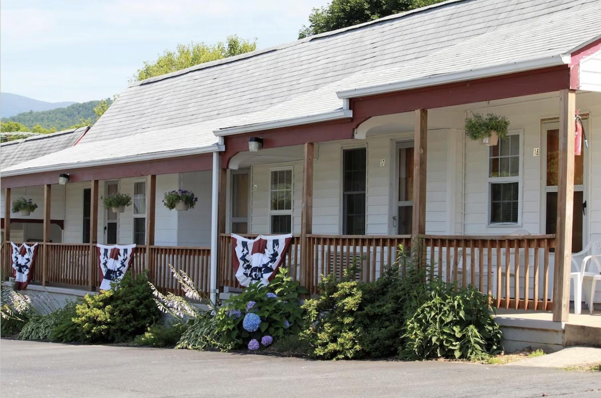 Hillside Motel Luray Exterior photo